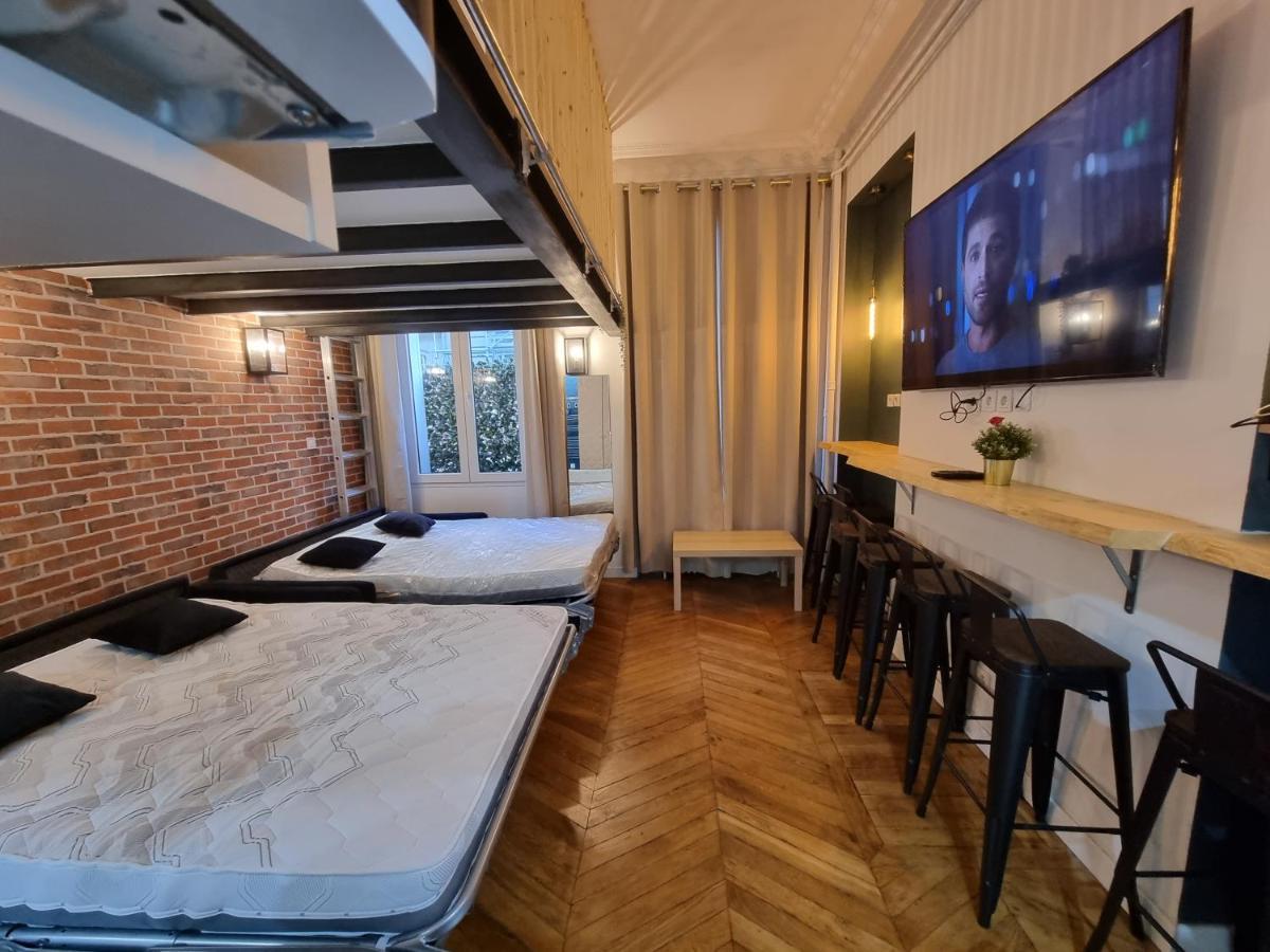 Beautiful Mini Loft Near Saint-Lazare Aparthotel Париж Екстериор снимка